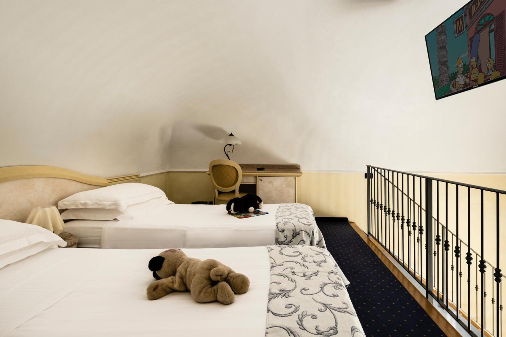 London Hotel