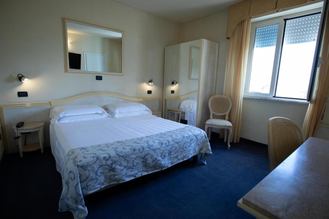 London Hotel