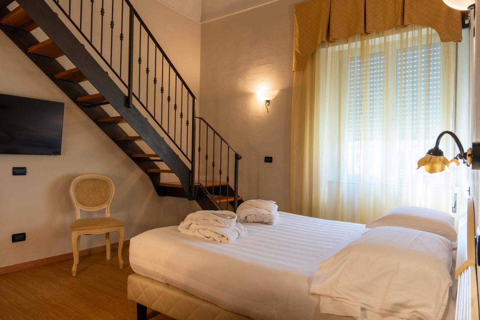Hotel London Viareggio