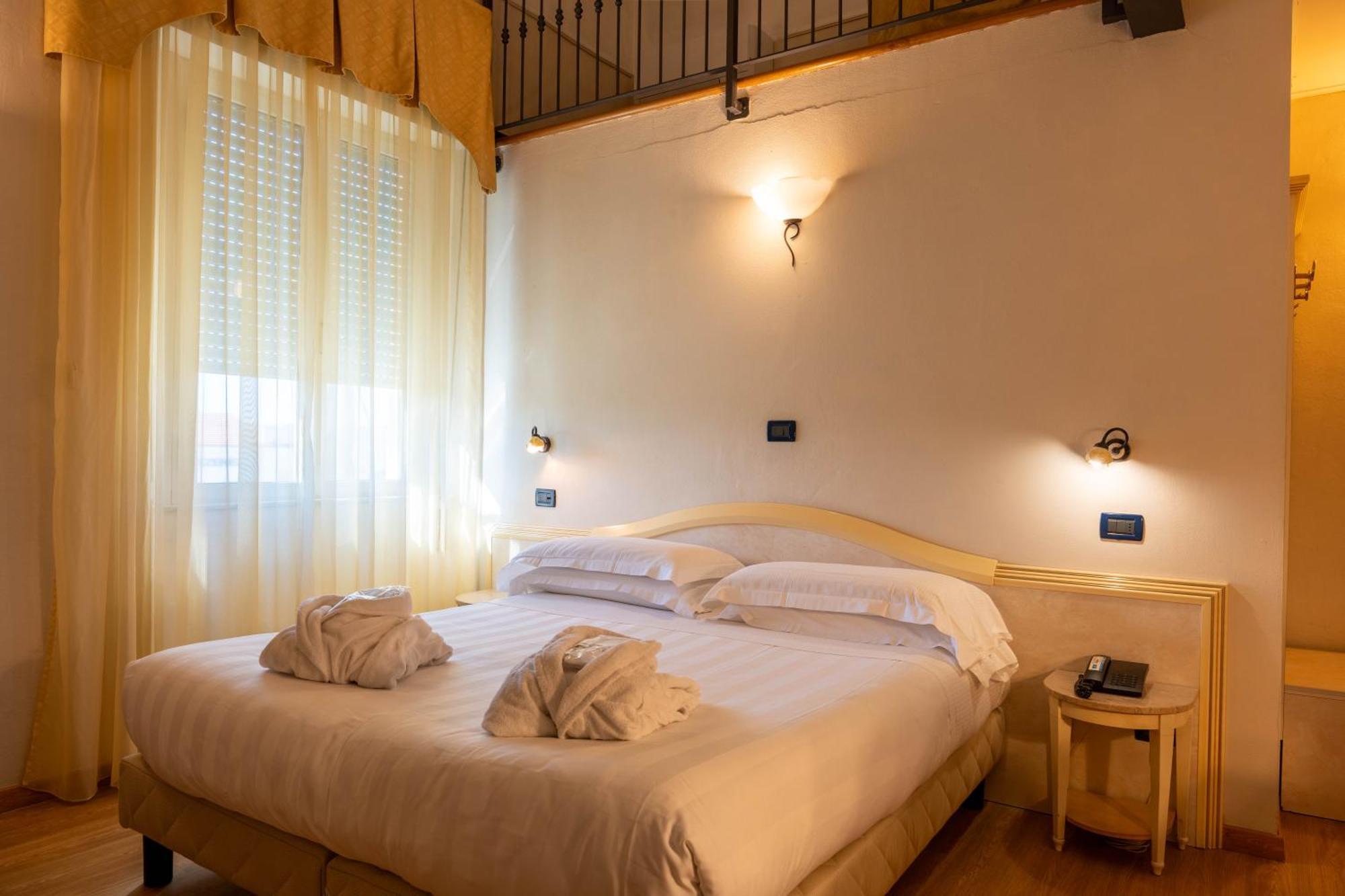 London Hotel Viareggio